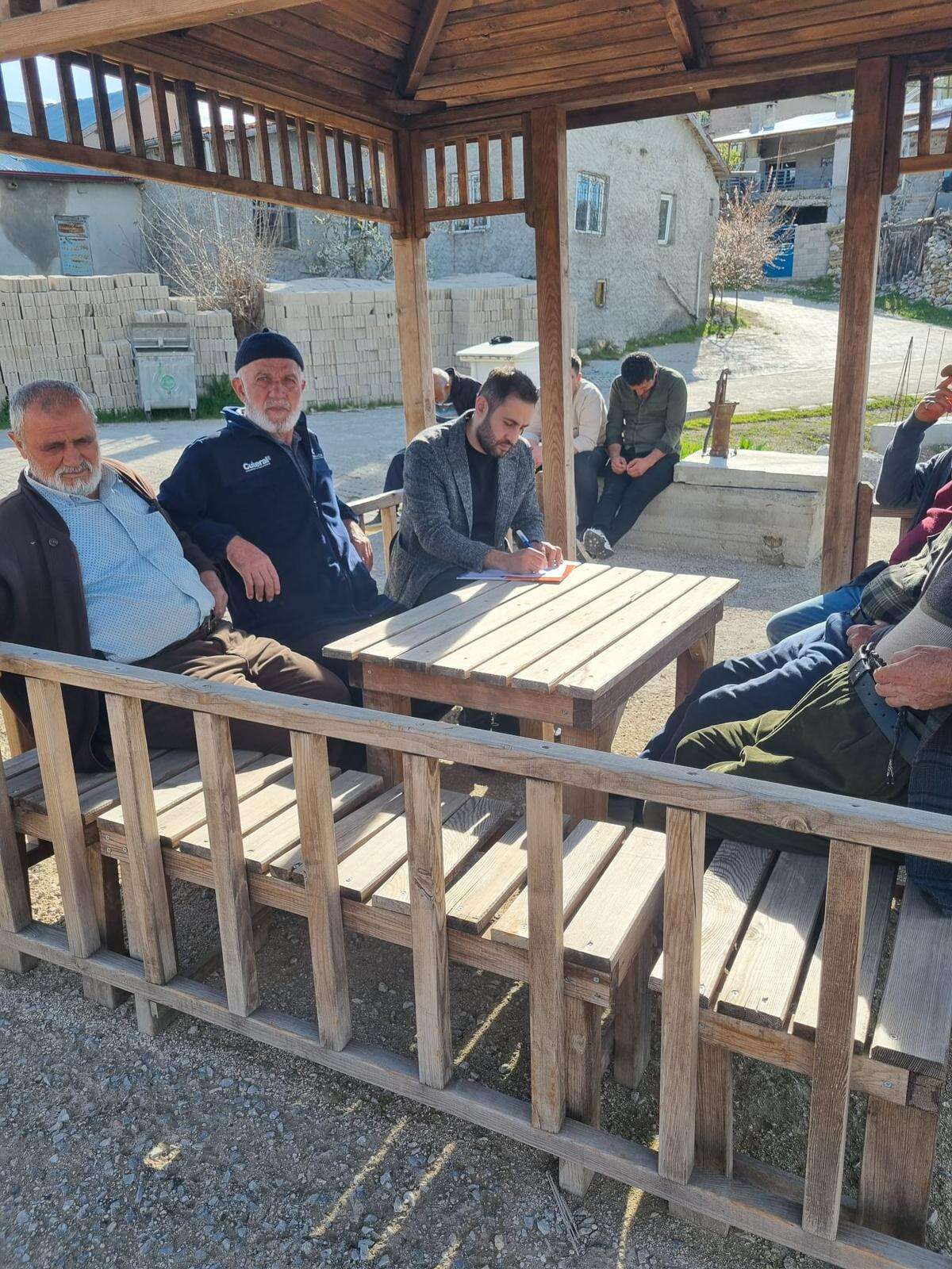 AK Parti Konya Teşkilatı Bozkır’a çıkarma yaptı 14